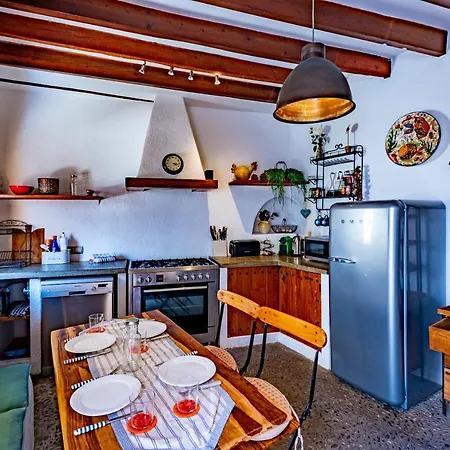 Townhouse In Gated Pool Hébergement de vacances *
